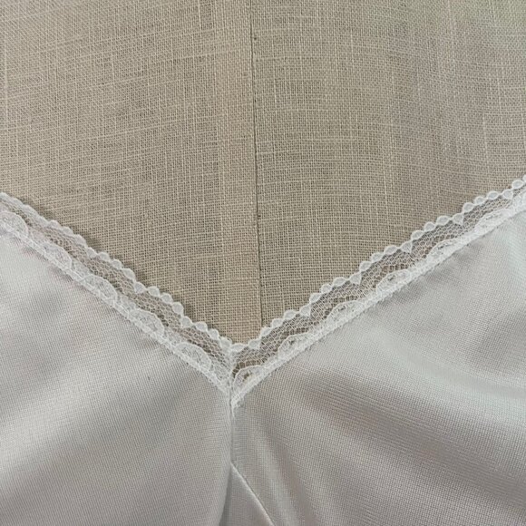 Vintage Nancy King Full Slip In White Size 36 - Picture 4 of 9